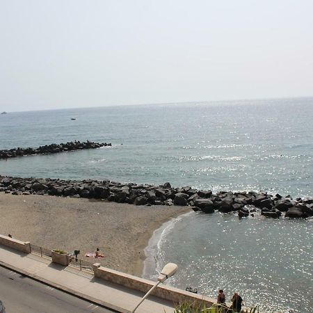 Appartamento Vista D'Incanto Giardini Naxos Exteriér fotografie